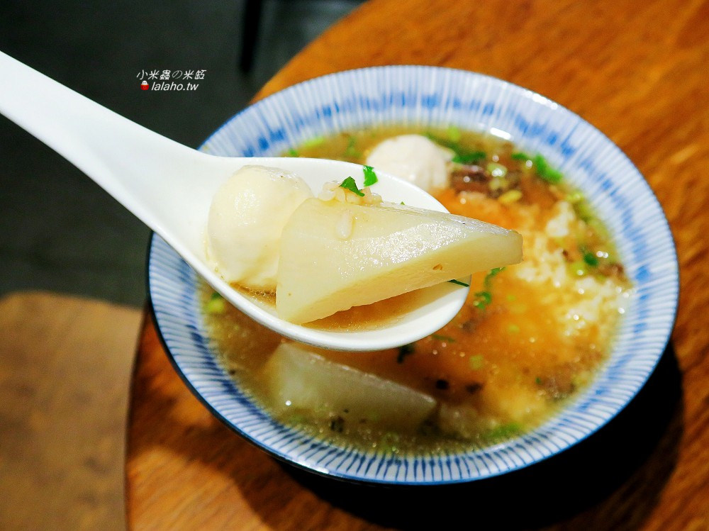 忠孝復興美食｜品安創意刈包 菜單上沒有的隱藏餐點-台式泡飯!! 台北東區銅板小吃