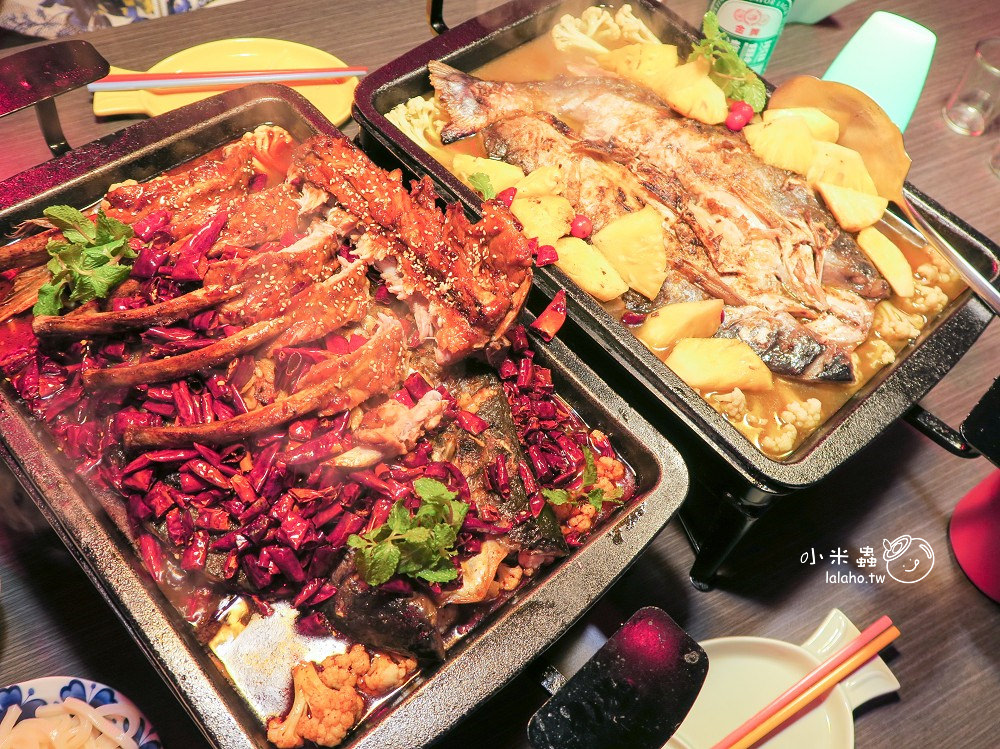 新北中和美食｜水貨 到夜店去吃炭火烤魚，一爐二吃 烤魚瀰漫著果香-小米蟲的米缸