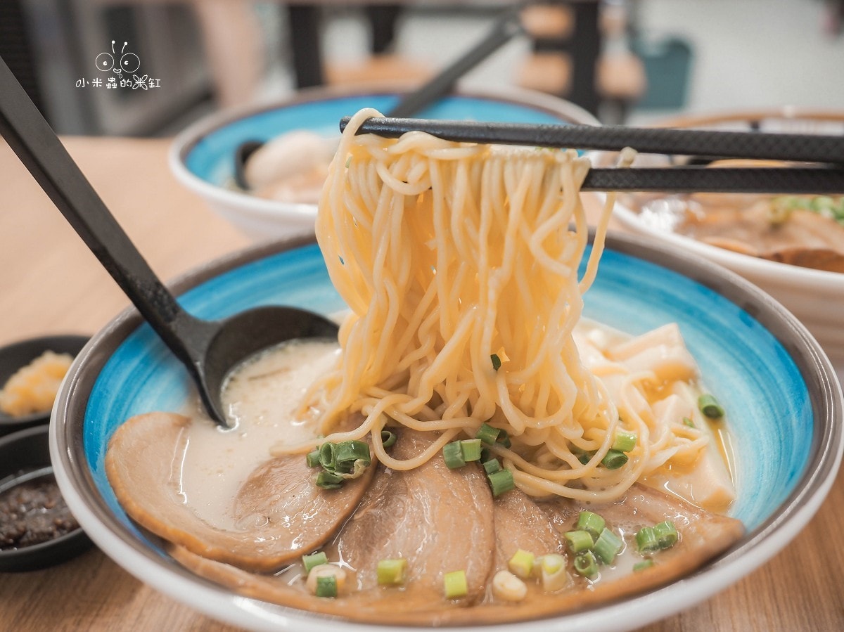 何家拉麵|145元起,日式拉麵、豆花仙草無限吃到飽!還有板橋三民店限定口味拉麵!板橋拉麵推薦! - 第22張圖
