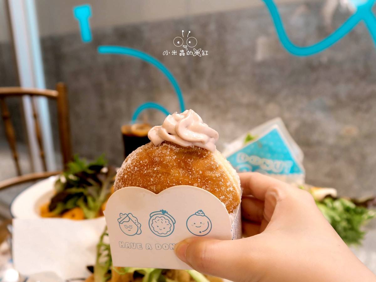 新竹城隍廟美食推薦|拿滋咬咬 Donut B&B:藏在巷弄裡的甜甜圈系早午餐,超狂多拿滋漢堡必吃! - 第33張圖