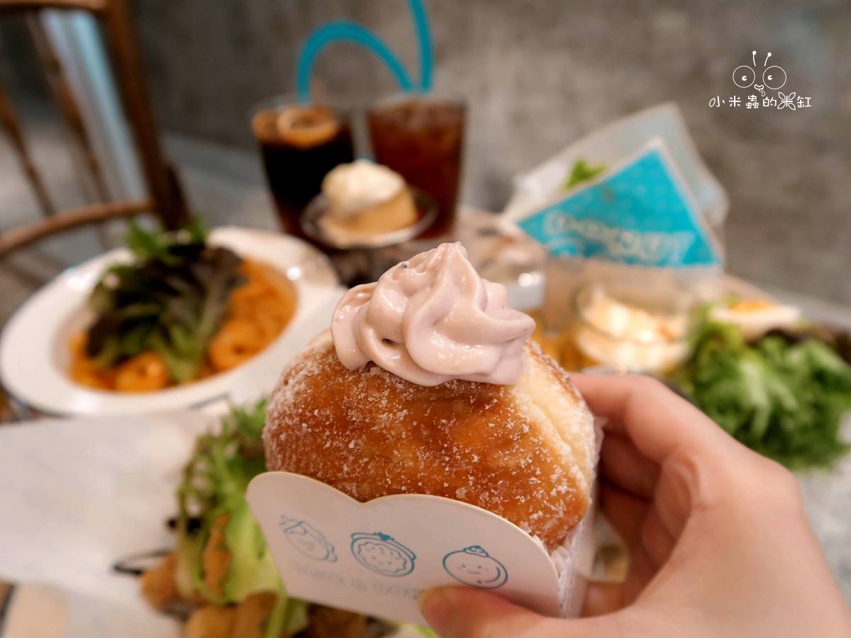 新竹城隍廟美食推薦|拿滋咬咬 Donut B&B:藏在巷弄裡的甜甜圈系早午餐,超狂多拿滋漢堡必吃! - 第34張圖