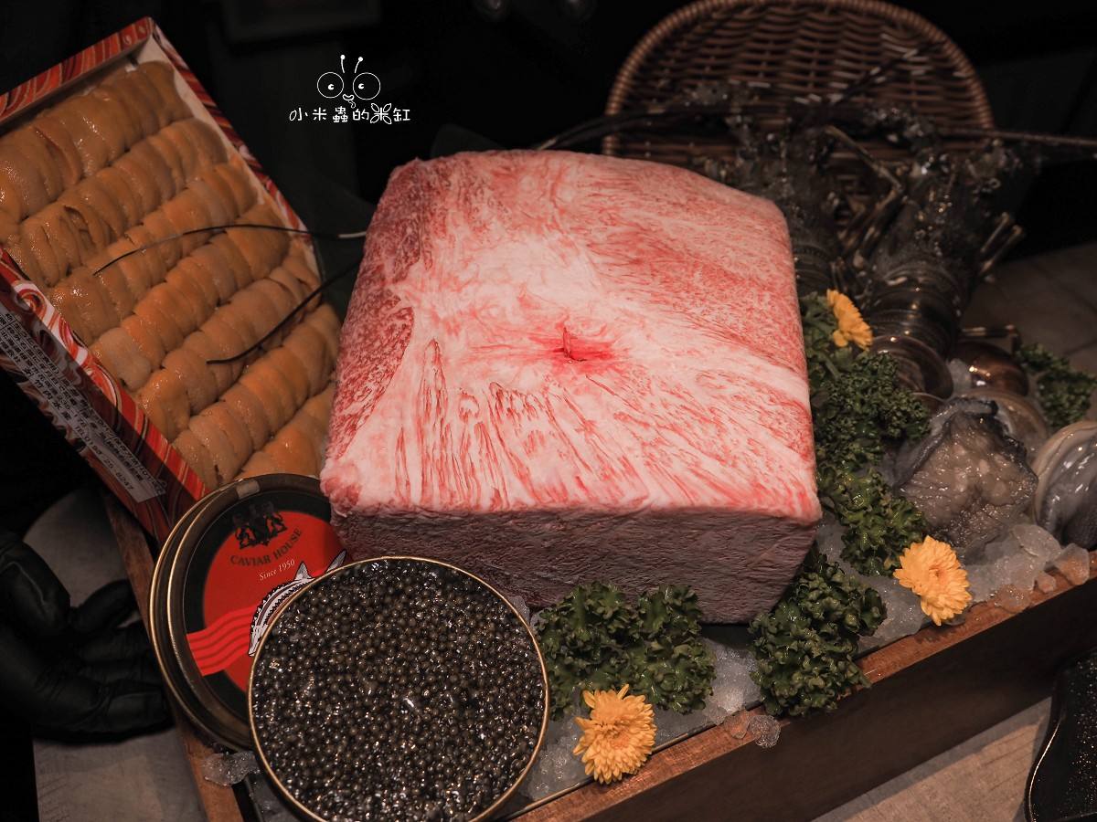 山上走走 日式無菜單海鮮鍋物華山店|全程桌邊服務!活體海鮮、A5和牛通通有,還有壽星金箔冰淇淋! - 第8張圖