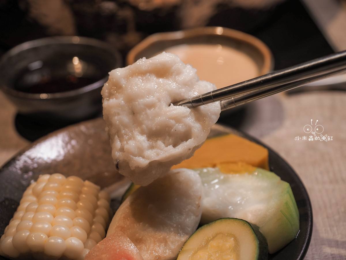 山上走走 日式無菜單海鮮鍋物華山店|全程桌邊服務!活體海鮮、A5和牛通通有,還有壽星金箔冰淇淋! - 第18張圖