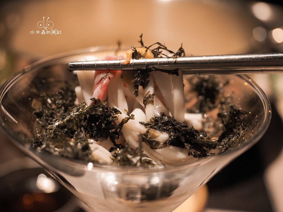 山上走走 日式無菜單海鮮鍋物華山店|全程桌邊服務!活體海鮮、A5和牛通通有,還有壽星金箔冰淇淋! - 第27張圖