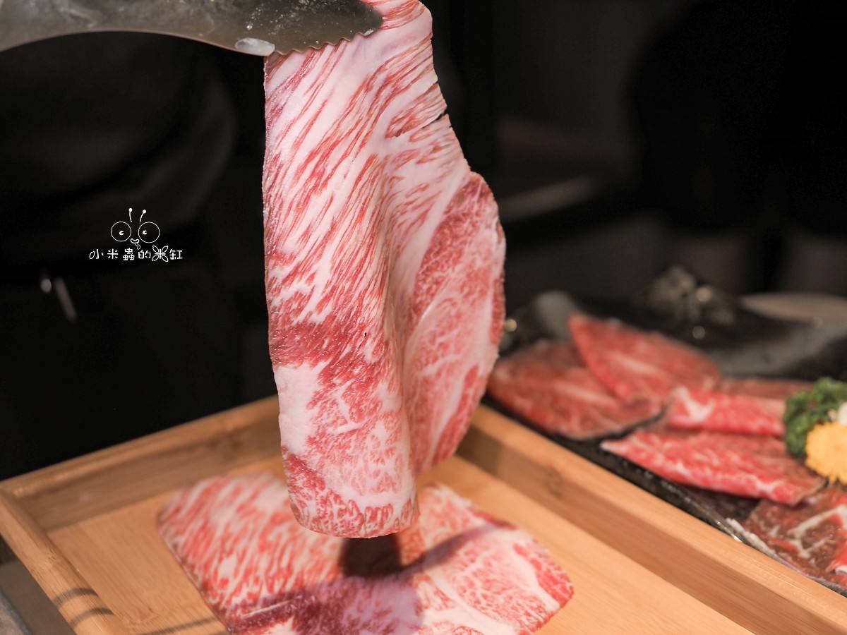 山上走走 日式無菜單海鮮鍋物華山店|全程桌邊服務!活體海鮮、A5和牛通通有,還有壽星金箔冰淇淋! - 第30張圖