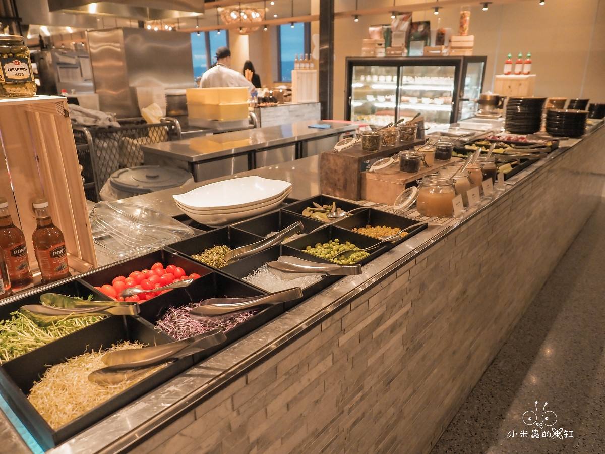 台北吃到飽|台北松山意舍酒店Que原木燒烤,高空美景X燒烤海鮮X黑金巧克力X無限暢飲啤酒只要980起! - 第21張圖