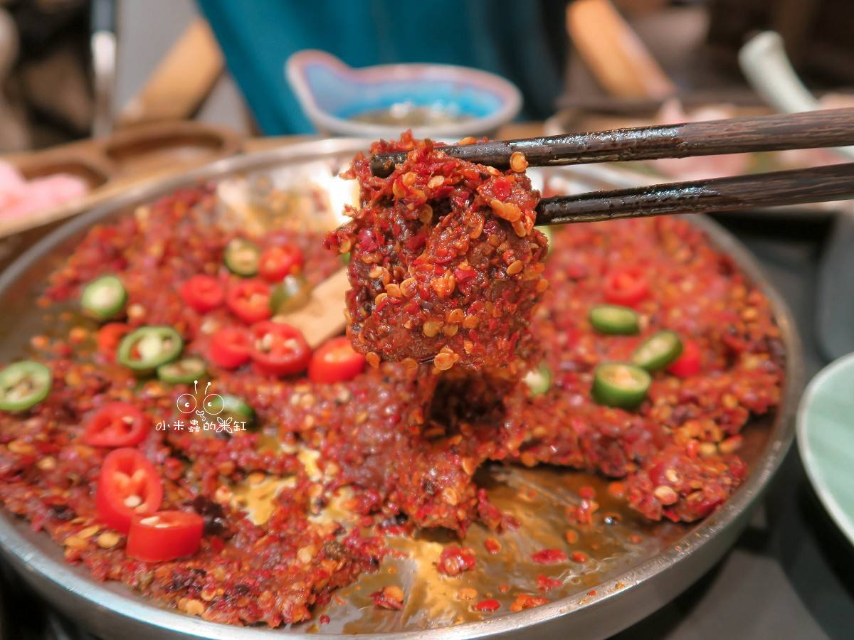 不是所有麻辣火鍋都叫重慶火鍋!|李鐵柱茶湯火鍋竹北店|茶香融合的正宗重慶老火鍋就在這! - 第45張圖