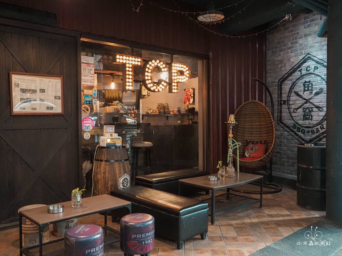 信義區美式餐酒館推薦|角窩美式餐酒館|工業風打卡超好拍,燒烤、漢堡、調酒通通有!聚會約會都適合! - 第4張圖