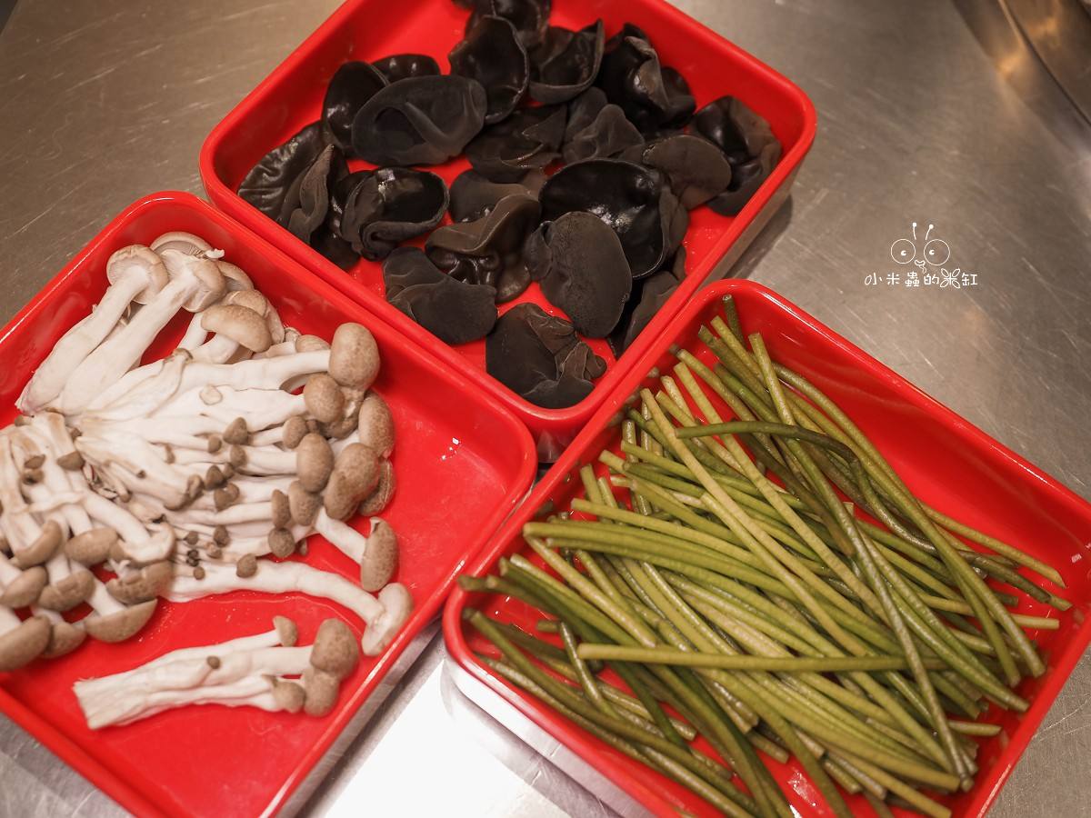 永和在地人氣串串火鍋|李鐵柱百草串串香|百草湯頭香氣撲鼻、80種串串只要銅板價! - 第24張圖