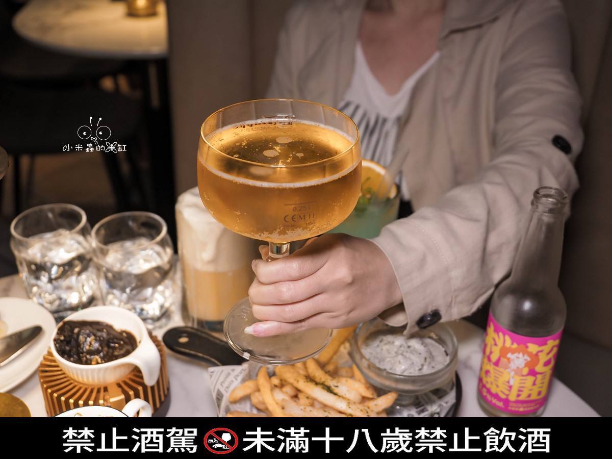 The Wild Boar 野豬精釀啤酒餐酒館|板橋聚餐新選擇,精釀啤酒搭配異國料理,奶油啤酒必喝! - 第35張圖