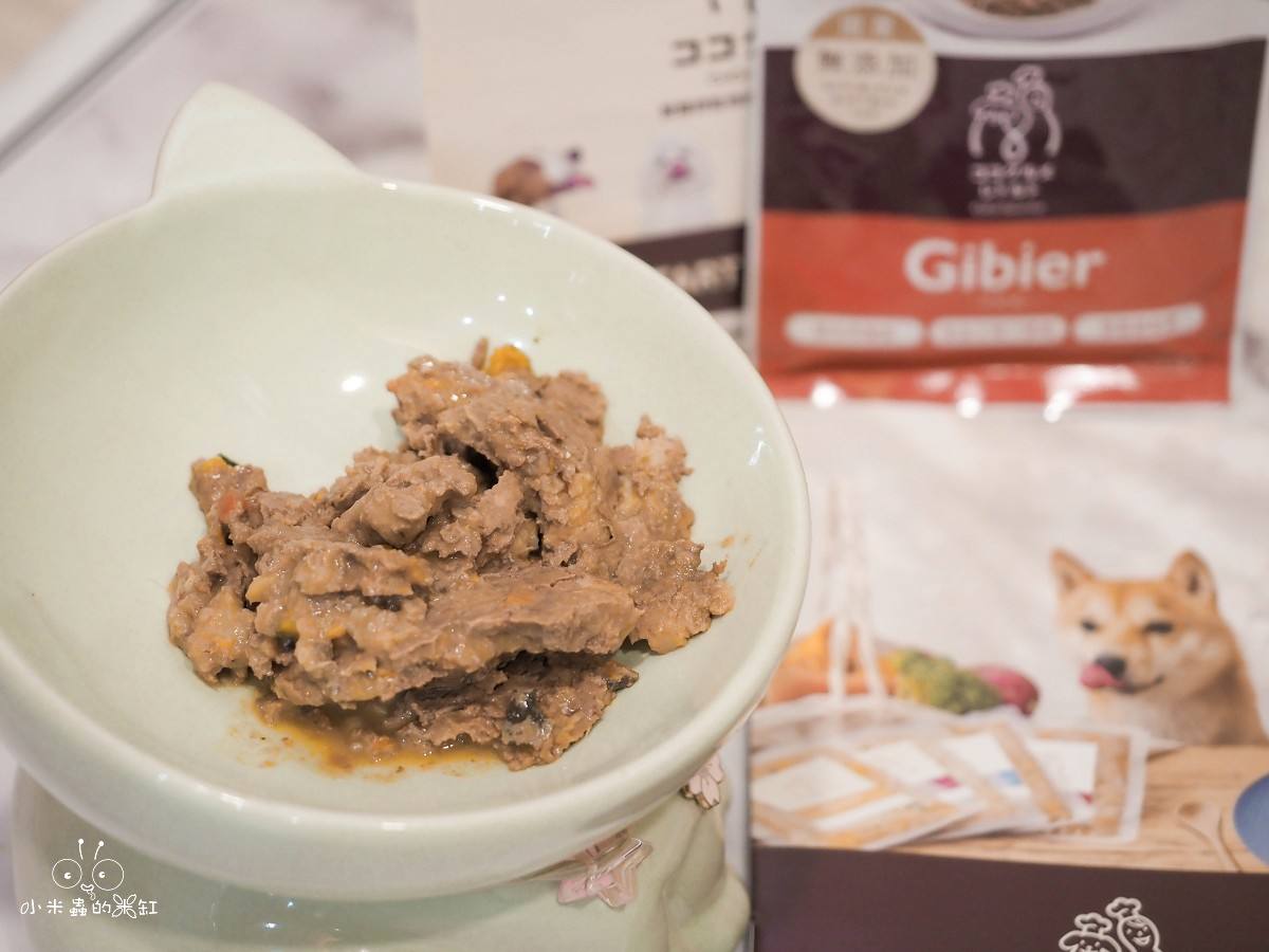 寵物鮮食推薦|CoCo Gourmet狗狗鮮食餐包開箱|無添加無穀常溫即食包,挑食狗也超愛! - 第22張圖