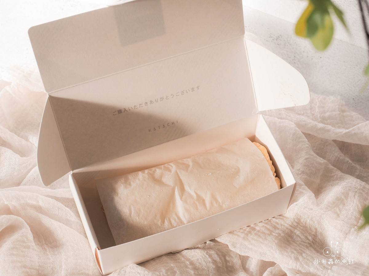 宅配甜點推薦|Katachi形 費南雪禮盒+草莓千層捲開箱,從大阪來的精緻系幸福滋味! - 第13張圖