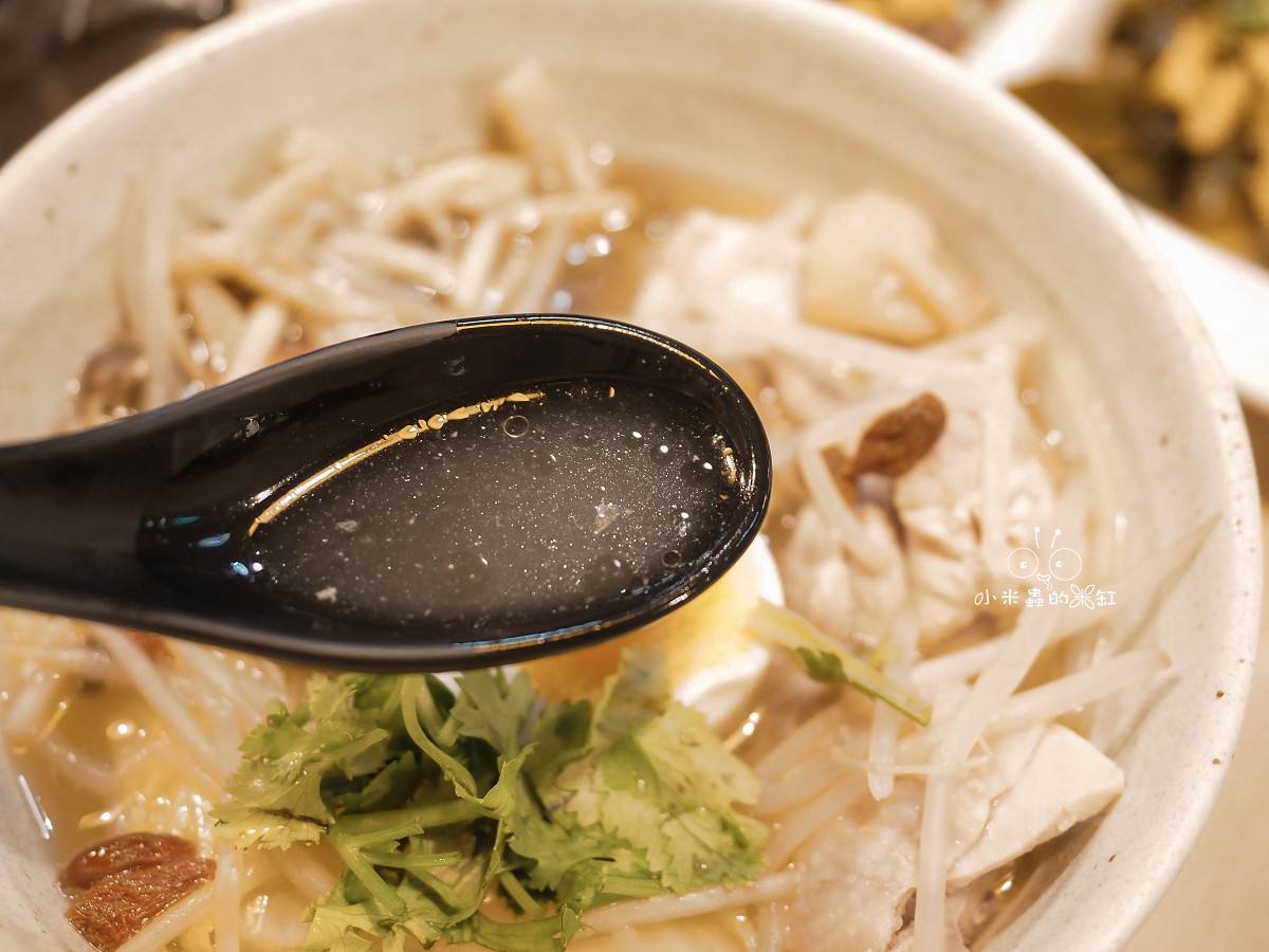 行天宮商業午餐推薦|MJ餐酒館(私廚)|秘傳老兵牛肉麵、慢燉老母雞湯麵超驚豔!可包場、場地租借的聚會首選 - 第11張圖