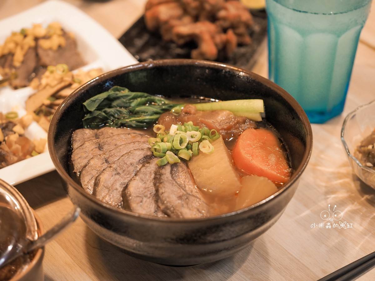 行天宮商業午餐推薦|MJ餐酒館(私廚)|秘傳老兵牛肉麵、慢燉老母雞湯麵超驚豔!可包場、場地租借的聚會首選 - 第15張圖
