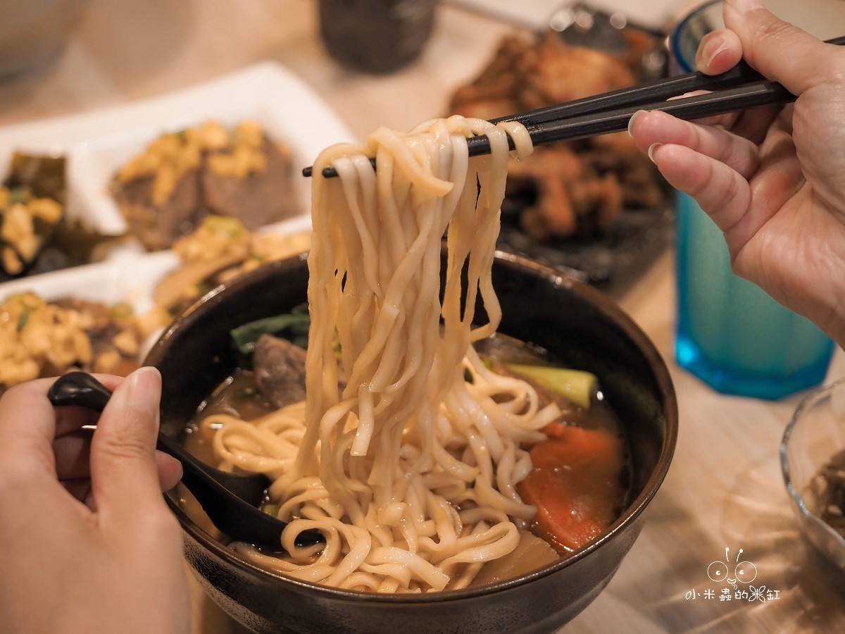行天宮商業午餐推薦|MJ餐酒館(私廚)|秘傳老兵牛肉麵、慢燉老母雞湯麵超驚豔!可包場、場地租借的聚會首選 - 第19張圖