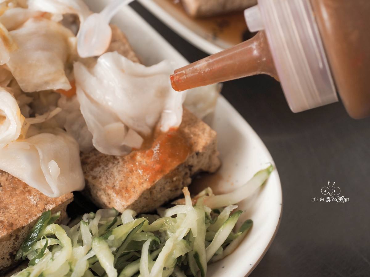 竹東臭豆腐必吃推薦!《夯臭豆腐竹東店》外酥內嫩、香氣爆棚,一吃上癮! - 第13張圖