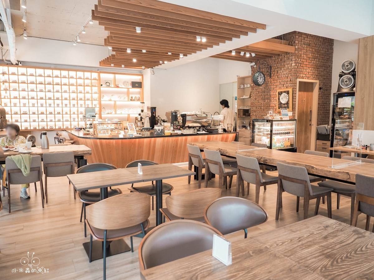 波赫士領地精品咖啡館|台北甜點必吃推薦!超人氣提拉米蘇、日式焙茶千層蛋糕、巴斯克乳酪一次收服甜點控的心! - 第5張圖