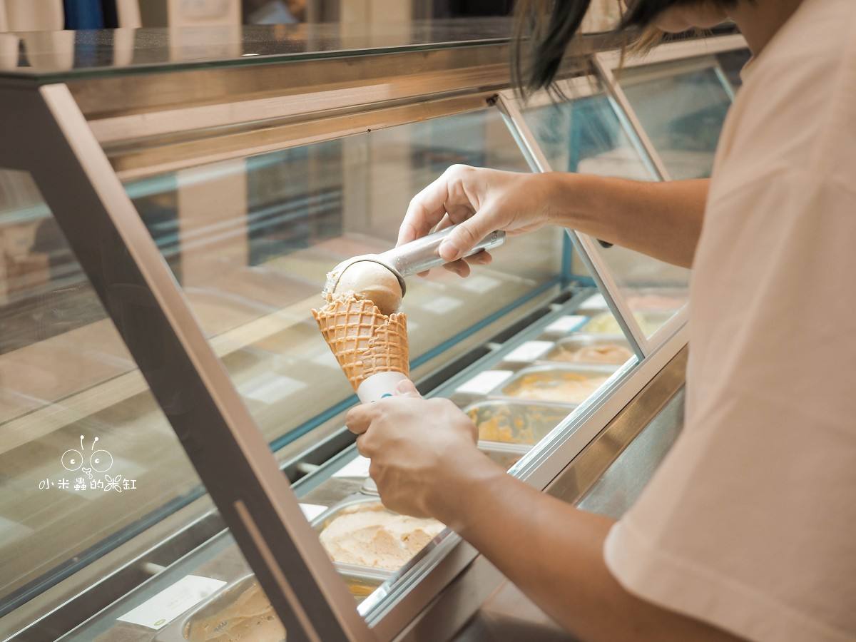 eee Ice Cream and Bakes|大安區人氣純植物甜點店!連狗狗都能吃的健康冰淇淋,濃郁開心果必點! - 第14張圖