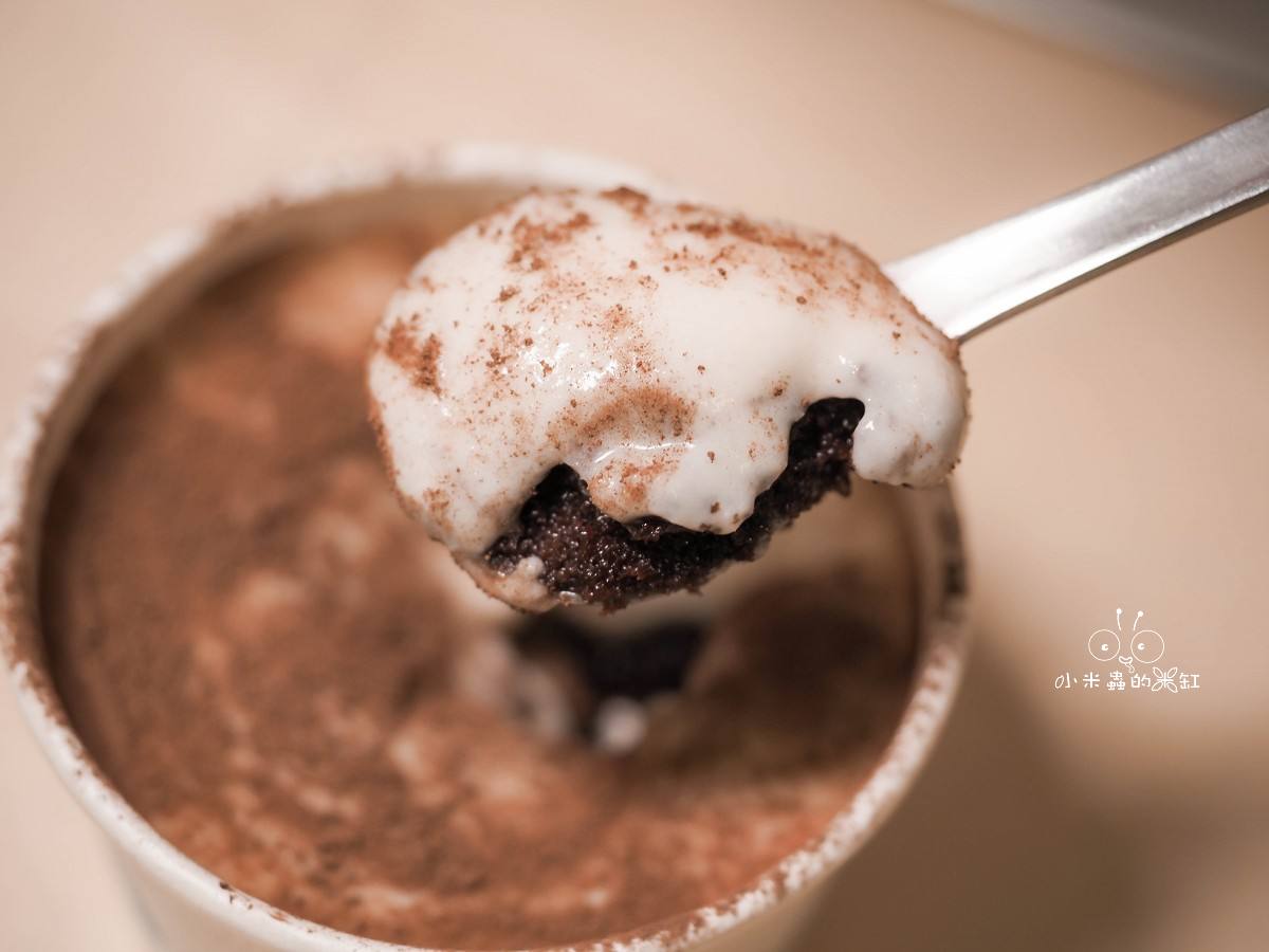 eee Ice Cream and Bakes|大安區人氣純植物甜點店!連狗狗都能吃的健康冰淇淋,濃郁開心果必點! - 第27張圖