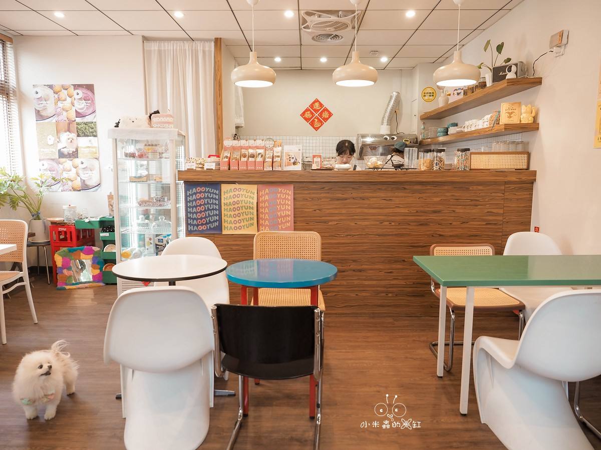 台北寵物友善咖啡廳推薦|好運站咖啡 萌度爆表!南機場旁的溫馨小店,有狗狗蛋糕、彩色候車椅超好拍 - 第4張圖