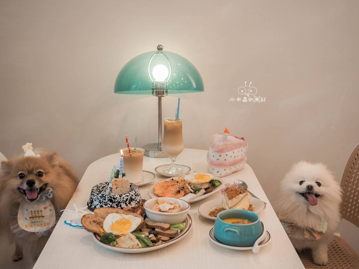 台北寵物友善咖啡廳推薦|好運站咖啡 萌度爆表!南機場旁的溫馨小店,有狗狗蛋糕、彩色候車椅超好拍 - 第29張圖