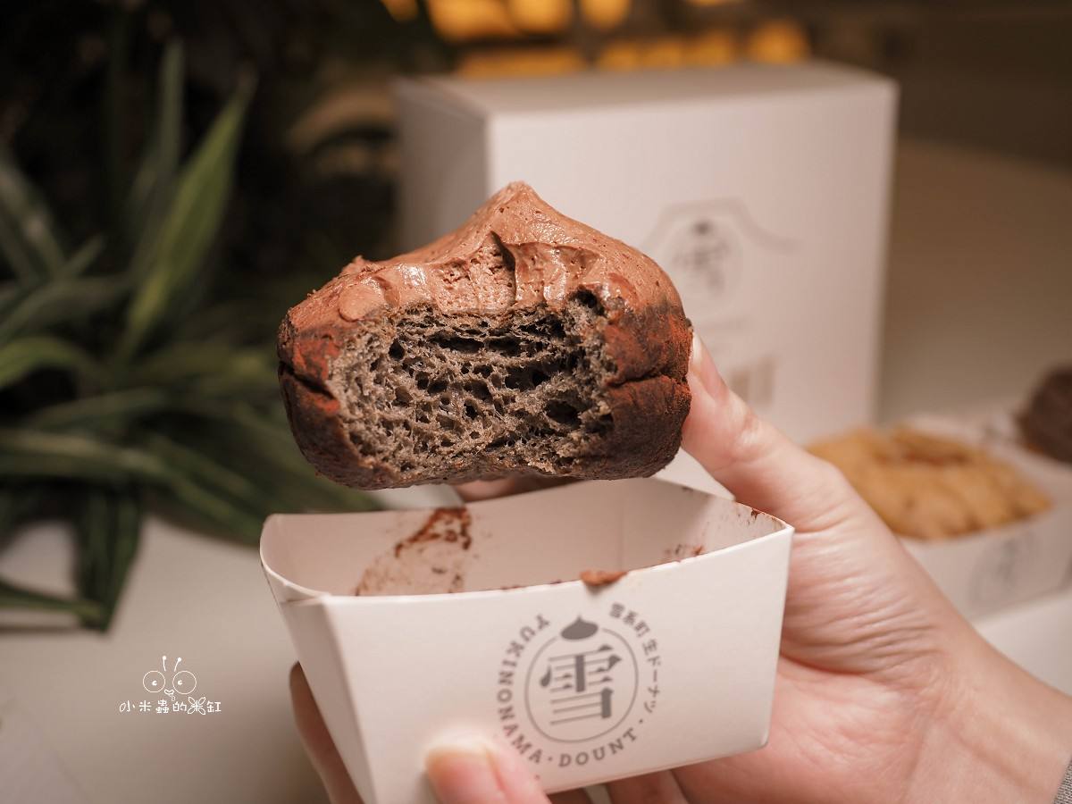 雪系町|11 月生級禮盒太犯規!北車超人氣生甜甜圈,4 款限定口味一次開箱,DUFFY 還偷聞停不下來 - 第11張圖