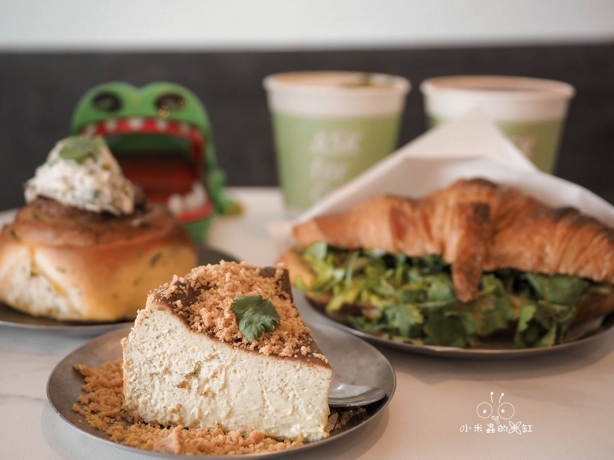 香菜控集合啦！南京三民 ASK for Cafe 香菜祭開跑，寵物友善咖啡廳連毛孩都想賴著不走