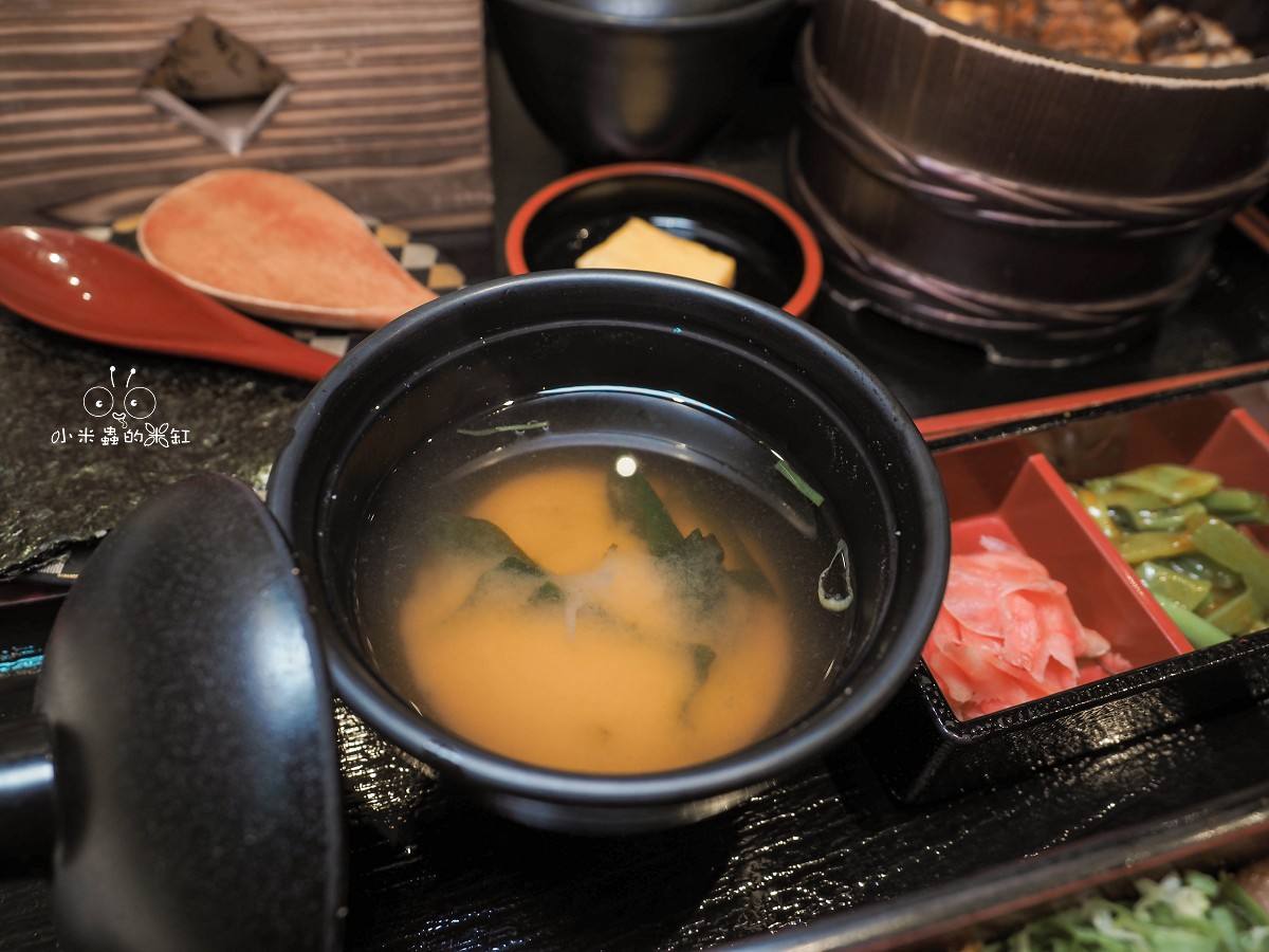 南港美食推薦｜大江戶町鰻屋南港 LaLaport 店：週三限定一本鰻半價太犯規，鰻魚飯四吃直接封神！