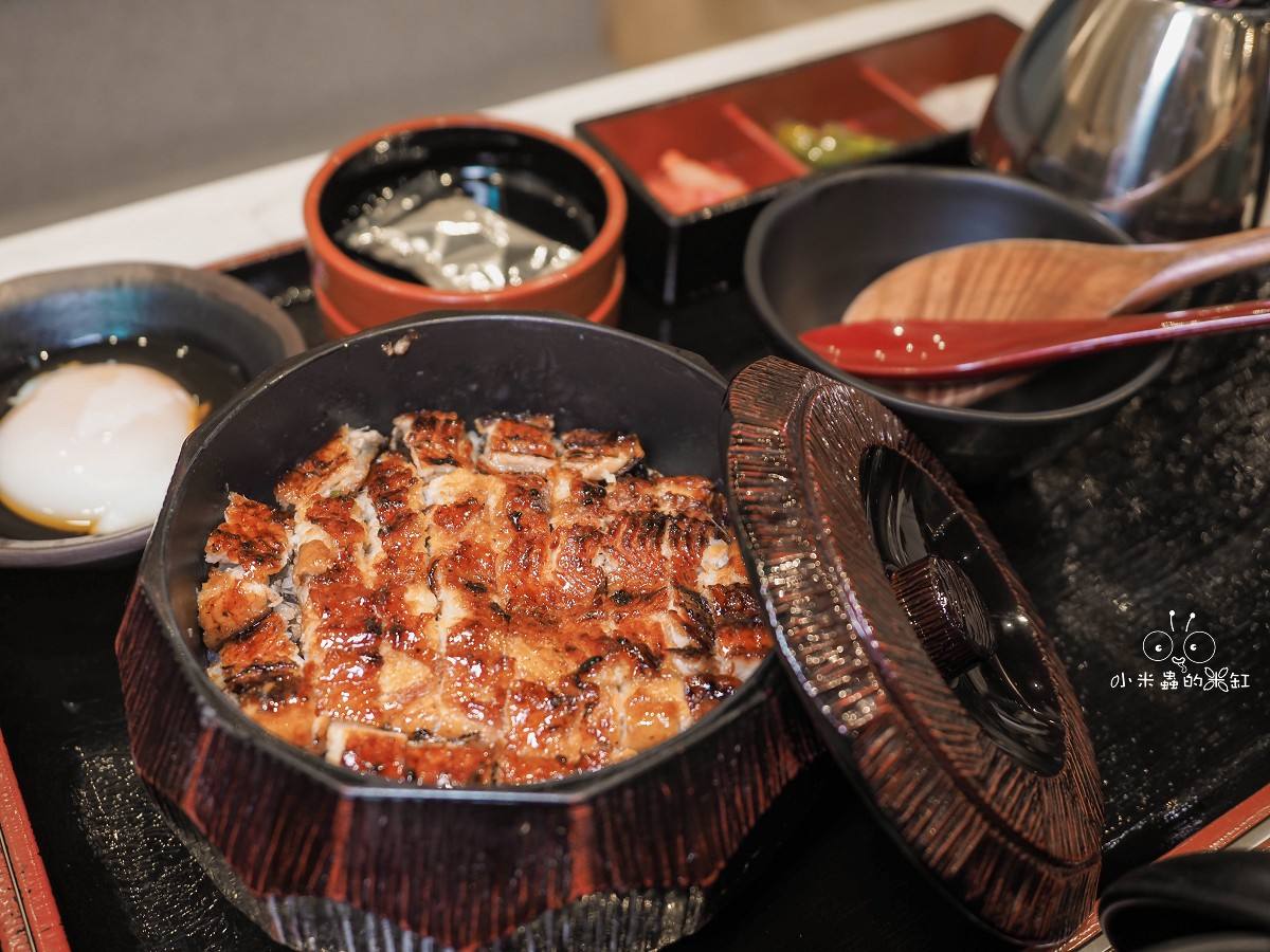 南港美食推薦｜大江戶町鰻屋南港 LaLaport 店：週三限定一本鰻半價太犯規，鰻魚飯四吃直接封神！