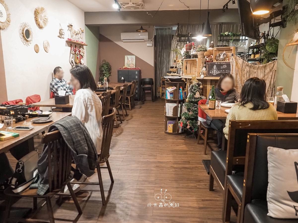 板橋早午餐推薦｜Le Puzzle Creperie & Bar 法式薄餅小酒館 起司鍋太犯規！正宗法國人坐鎮，還有桌邊火焰秀！