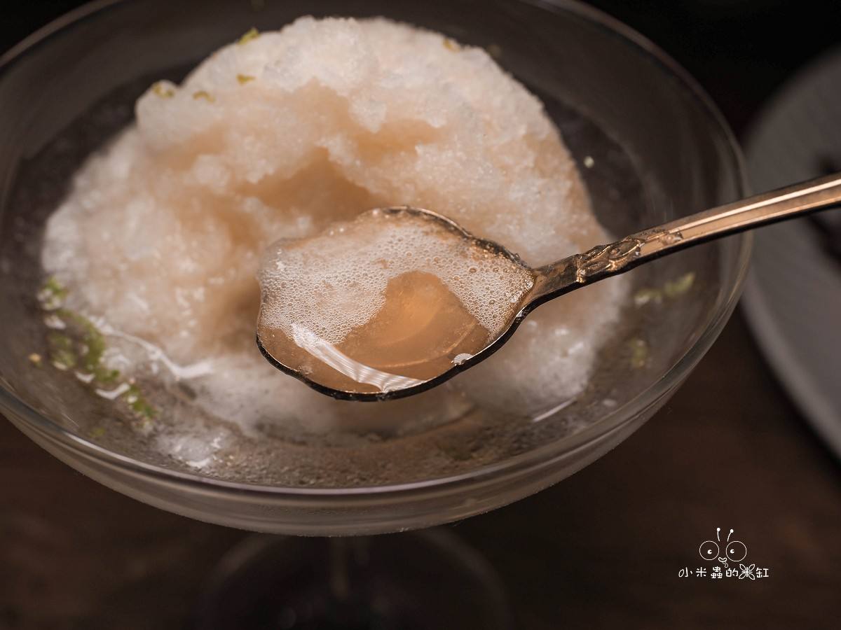 板橋早午餐推薦｜Le Puzzle Creperie & Bar 法式薄餅小酒館 起司鍋太犯規！正宗法國人坐鎮，還有桌邊火焰秀！