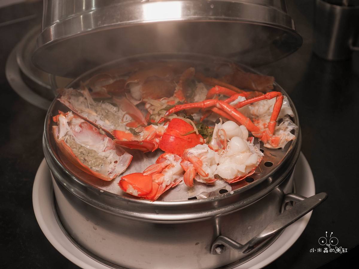 板橋海鮮控的天堂!蒸天下蒸氣火鍋|一鍋三吃超滿足,蒸龍蝦、煮火鍋、黃金海味粥濃郁到跪下!寵物友善還能包場 - 第21張圖 板橋海鮮控的天堂!蒸天下蒸氣火鍋|一鍋三吃超滿足,蒸龍蝦、煮火鍋、黃金海味粥濃郁到跪下!寵物友善還能包場