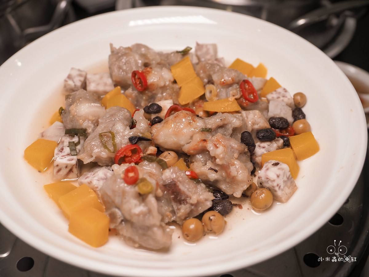 板橋海鮮控的天堂!蒸天下蒸氣火鍋|一鍋三吃超滿足,蒸龍蝦、煮火鍋、黃金海味粥濃郁到跪下!寵物友善還能包場 - 第30張圖 板橋海鮮控的天堂!蒸天下蒸氣火鍋|一鍋三吃超滿足,蒸龍蝦、煮火鍋、黃金海味粥濃郁到跪下!寵物友善還能包場