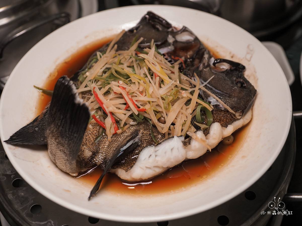 板橋海鮮控的天堂!蒸天下蒸氣火鍋|一鍋三吃超滿足,蒸龍蝦、煮火鍋、黃金海味粥濃郁到跪下!寵物友善還能包場 - 第32張圖 板橋海鮮控的天堂!蒸天下蒸氣火鍋|一鍋三吃超滿足,蒸龍蝦、煮火鍋、黃金海味粥濃郁到跪下!寵物友善還能包場