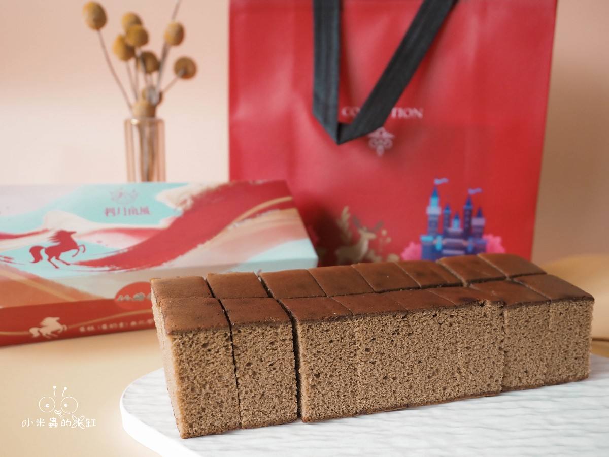 2026 新春蛋糕禮盒推薦｜四月南風卡斯提拉蛋糕開箱！一口咬下找回最單純的美好，底部雙目糖才是靈魂關鍵