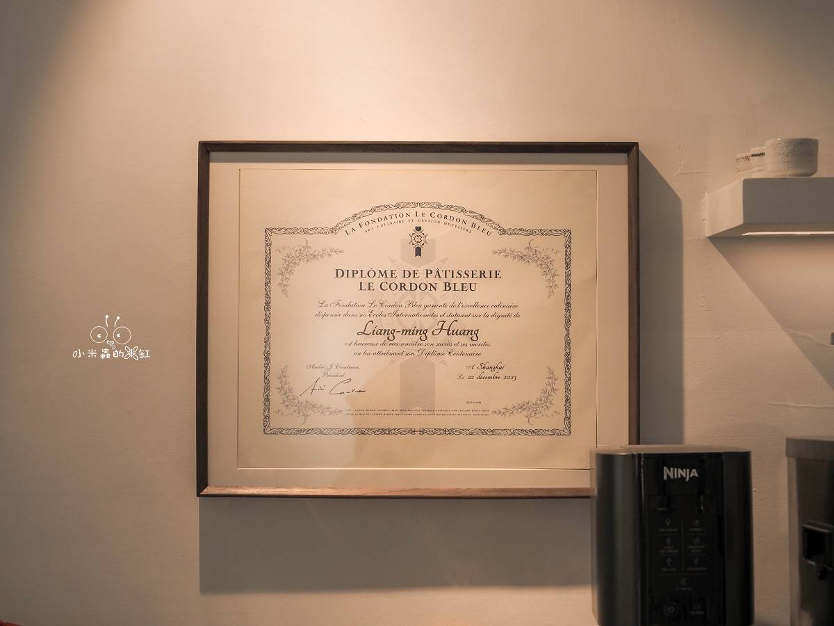 台北松江甜點推薦|4K手作烘焙 台北松江店 低糖奶霜系蛋糕太犯規,草莓季必收的清爽系甜點 - 第10張圖 台北松江甜點推薦|4K手作烘焙 台北松江店 低糖奶霜系蛋糕太犯規,草莓季必收的清爽系甜點