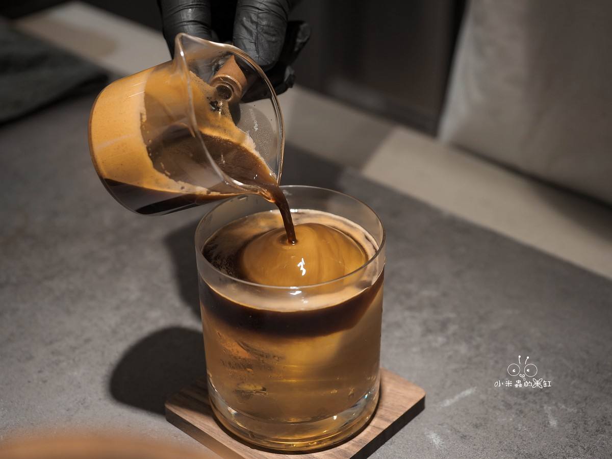 台北松江甜點推薦|4K手作烘焙 台北松江店 低糖奶霜系蛋糕太犯規,草莓季必收的清爽系甜點 - 第9張圖 台北松江甜點推薦|4K手作烘焙 台北松江店 低糖奶霜系蛋糕太犯規,草莓季必收的清爽系甜點