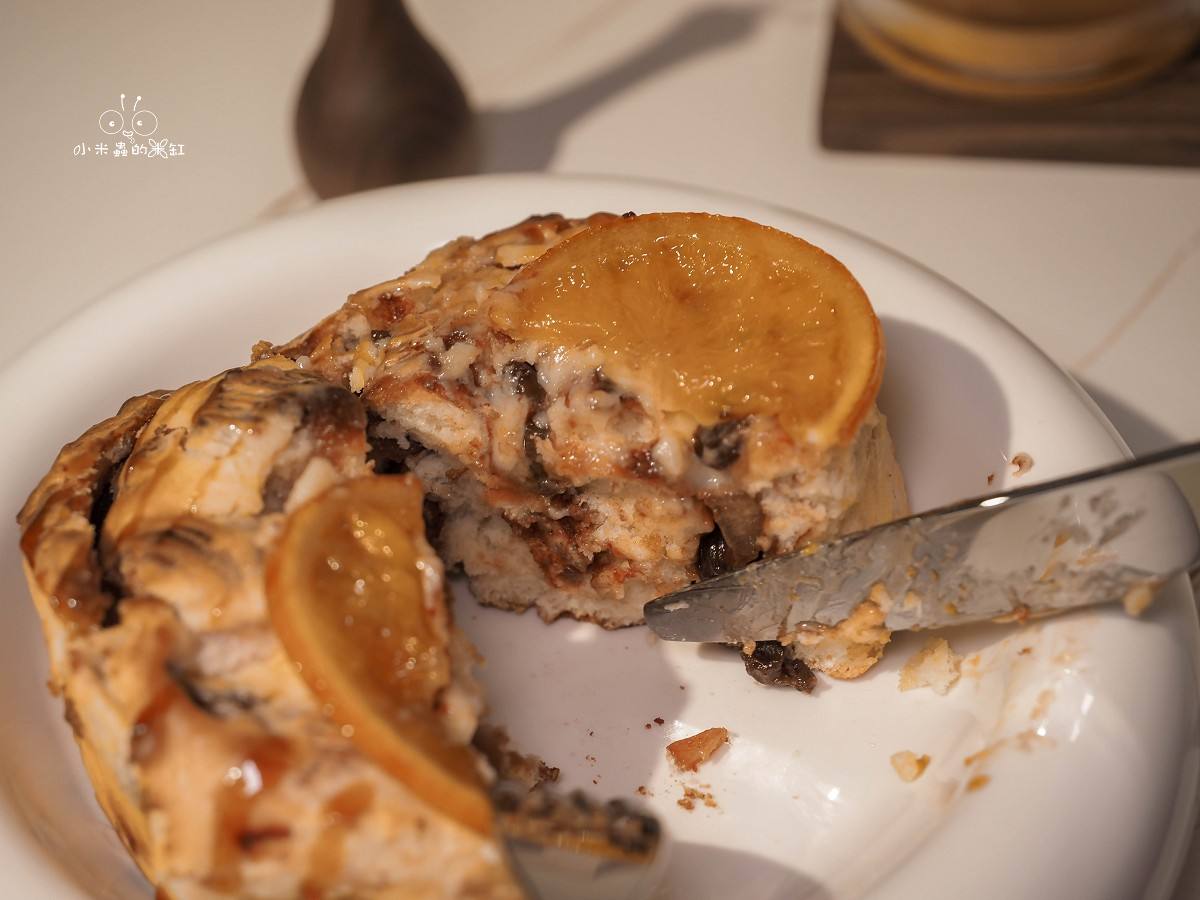 台北松江甜點推薦|4K手作烘焙 台北松江店 低糖奶霜系蛋糕太犯規,草莓季必收的清爽系甜點 - 第14張圖 台北松江甜點推薦|4K手作烘焙 台北松江店 低糖奶霜系蛋糕太犯規,草莓季必收的清爽系甜點