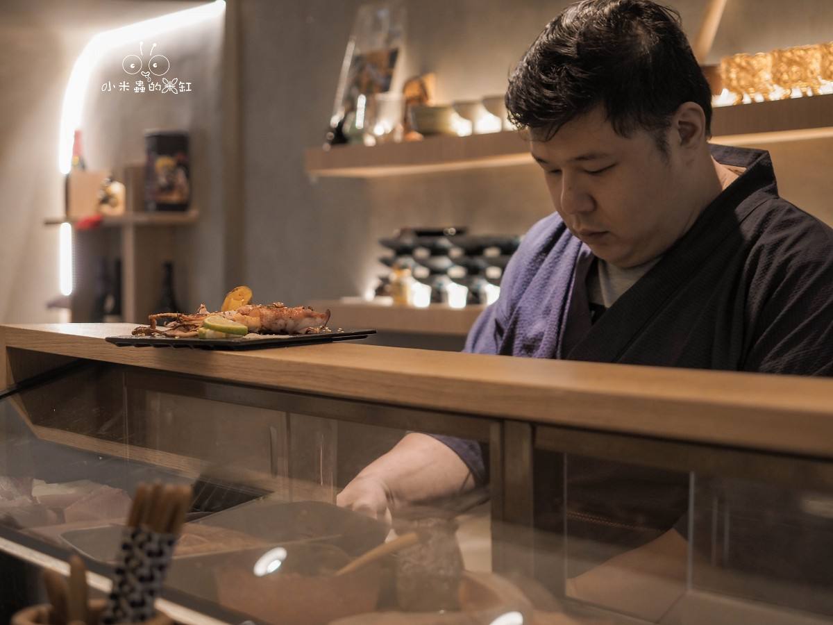 天母平價美食日式料理高質感卻超親民！士東水產・漁筷｜每日現烤海魚、生魚片新鮮吃得到，CP值高到想一訪再訪！