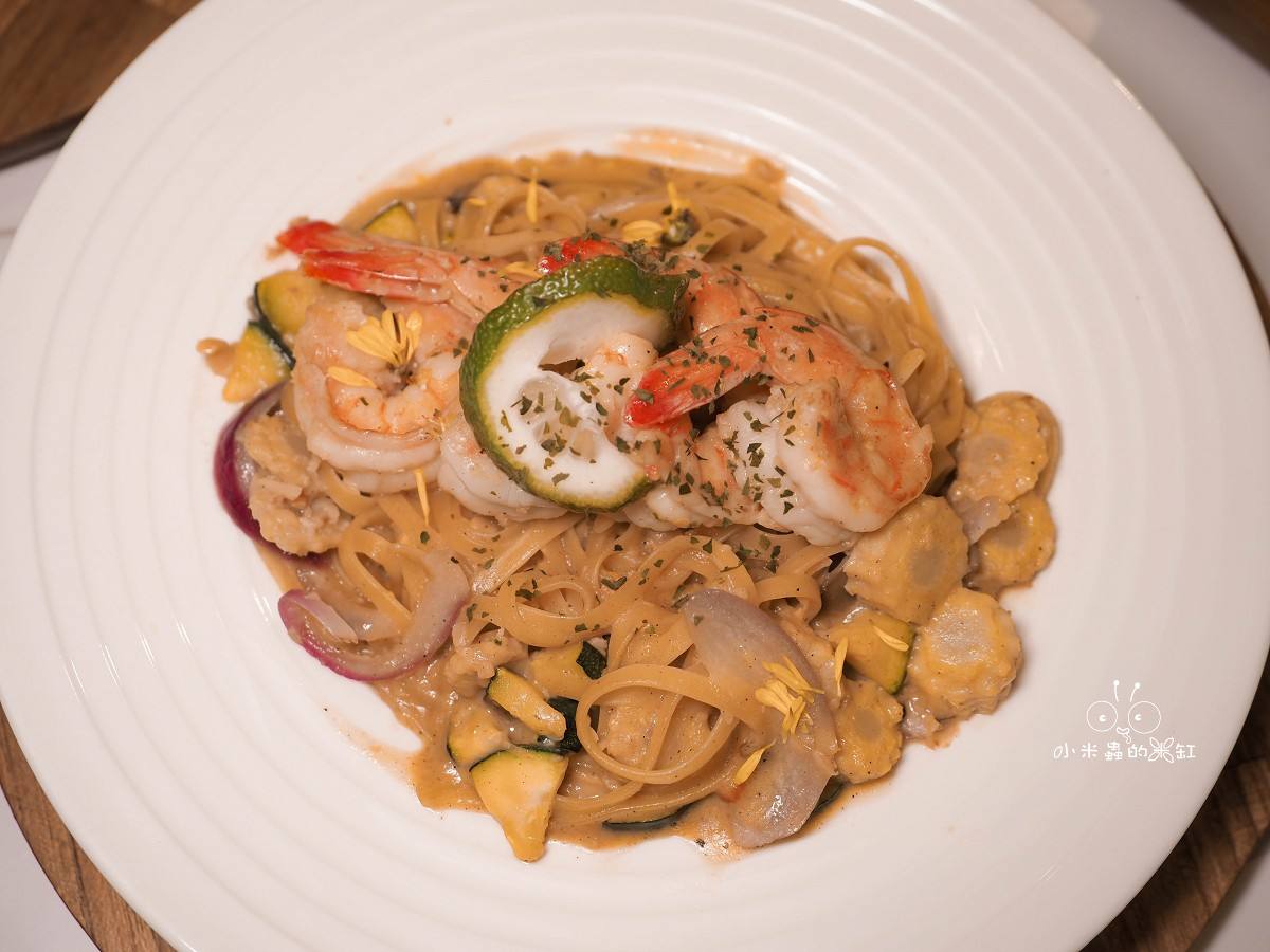 成真咖啡台北Bellavita信義店|在貴婦百貨也能高CP值約會?雙人套餐超划算,正餐甜點一次滿足 - 第16張圖 成真咖啡台北Bellavita信義店|在貴婦百貨也能高CP值約會?雙人套餐超划算,正餐甜點一次滿足