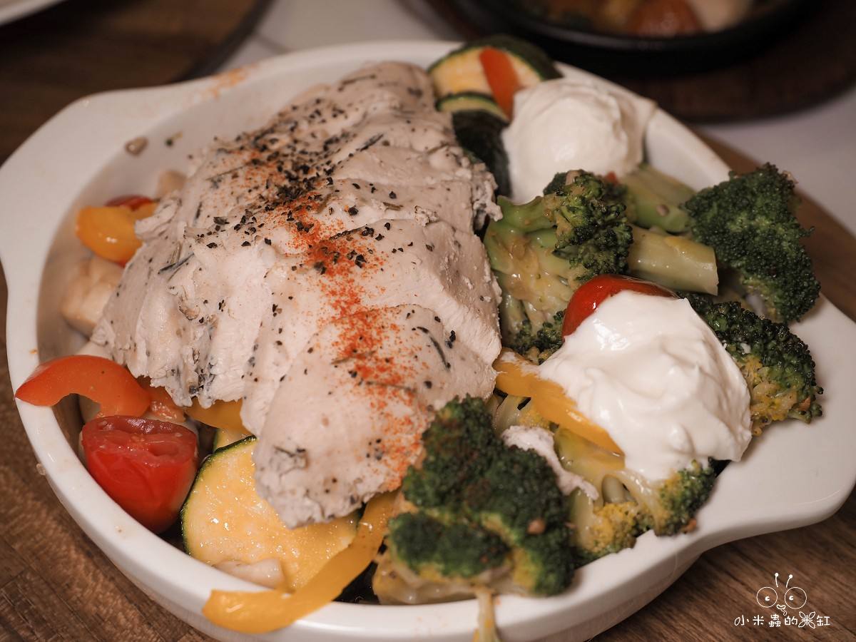 成真咖啡台北Bellavita信義店|在貴婦百貨也能高CP值約會?雙人套餐超划算,正餐甜點一次滿足 - 第13張圖 成真咖啡台北Bellavita信義店|在貴婦百貨也能高CP值約會?雙人套餐超划算,正餐甜點一次滿足