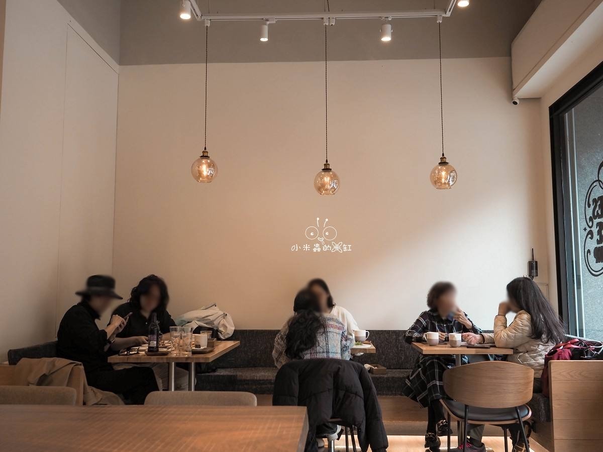 台北早午餐推薦|波赫士領地精品咖啡館 昌吉店 千層蛋糕+提拉米蘇太強!不限時咖啡廳、寵物友善一次滿足 - 第8張圖 台北早午餐推薦|波赫士領地精品咖啡館 昌吉店 千層蛋糕+提拉米蘇太強!不限時咖啡廳、寵物友善一次滿足