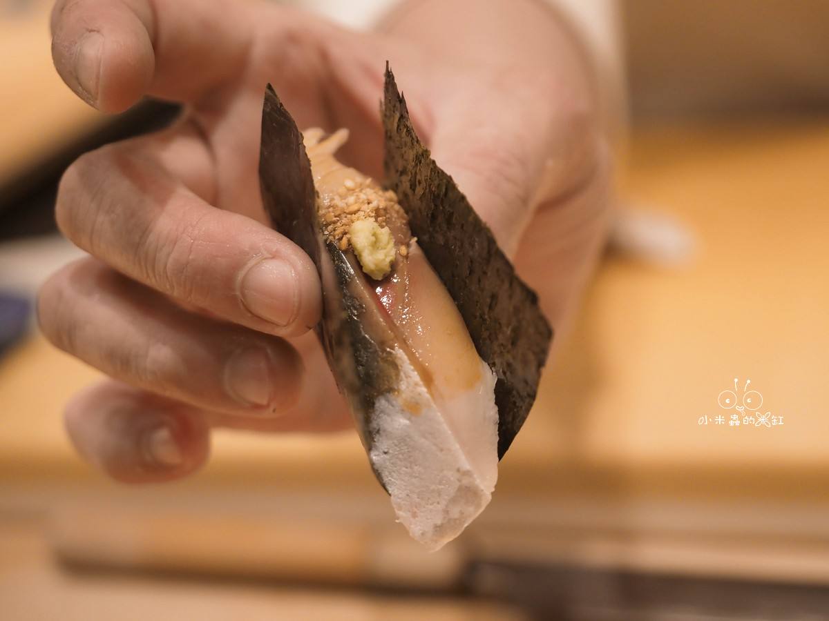 翔鮨 OMAKASE|中山區無菜單日本料理推薦,把 21道旬味直接交給師傅,是一場從第一口就回不去的高級饗宴 - 第41張圖 翔鮨 OMAKASE|中山區無菜單日本料理推薦,把 21道旬味直接交給師傅,是一場從第一口就回不去的高級饗宴