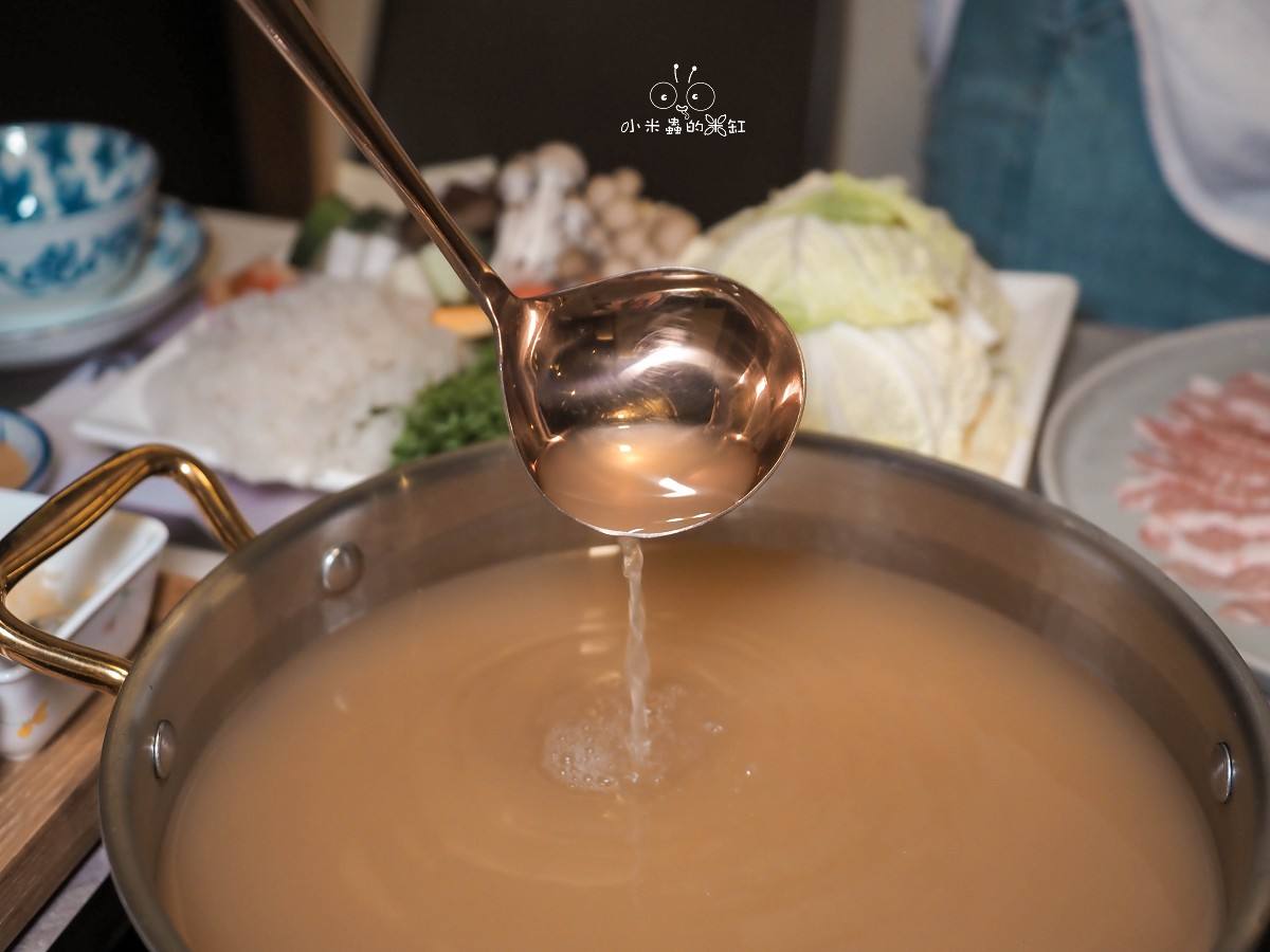 台北大安區火鍋推薦|「聚食釜」 信義安和站旁的隱密包廂餐廳!台式頂級蝦湯鍋物的溫柔奢華,每一道都是驚喜 - 第21張圖 台北大安區火鍋推薦|「聚食釜」 信義安和站旁的隱密包廂餐廳!台式頂級蝦湯鍋物的溫柔奢華,每一道都是驚喜