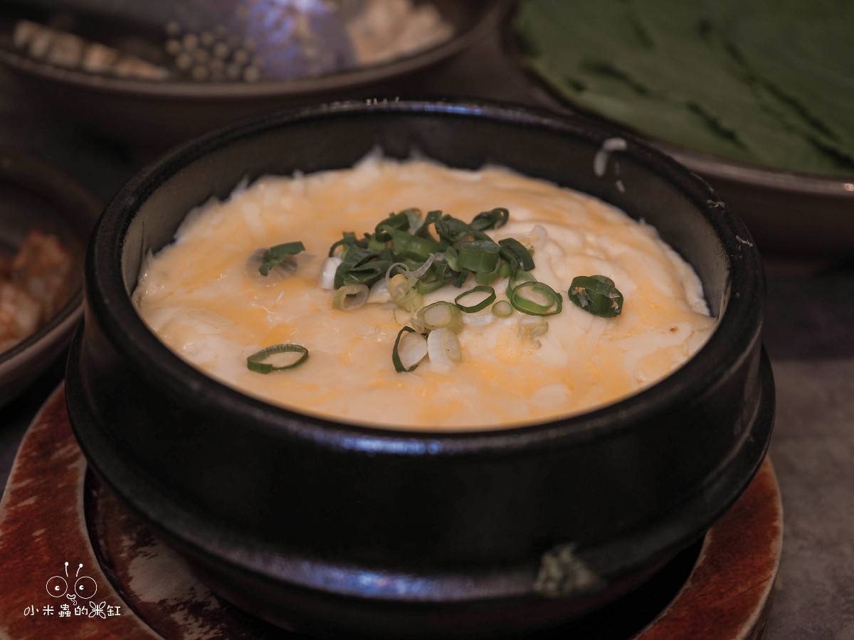林口三井美食推薦|彩豚屋 日韓結合的生菜包肉專門店,專人代烤極厚三層肉,生菜無限續,寵物友善超加分 - 第39張圖 林口三井美食推薦|彩豚屋 日韓結合的生菜包肉專門店,專人代烤極厚三層肉,生菜無限續,寵物友善超加分