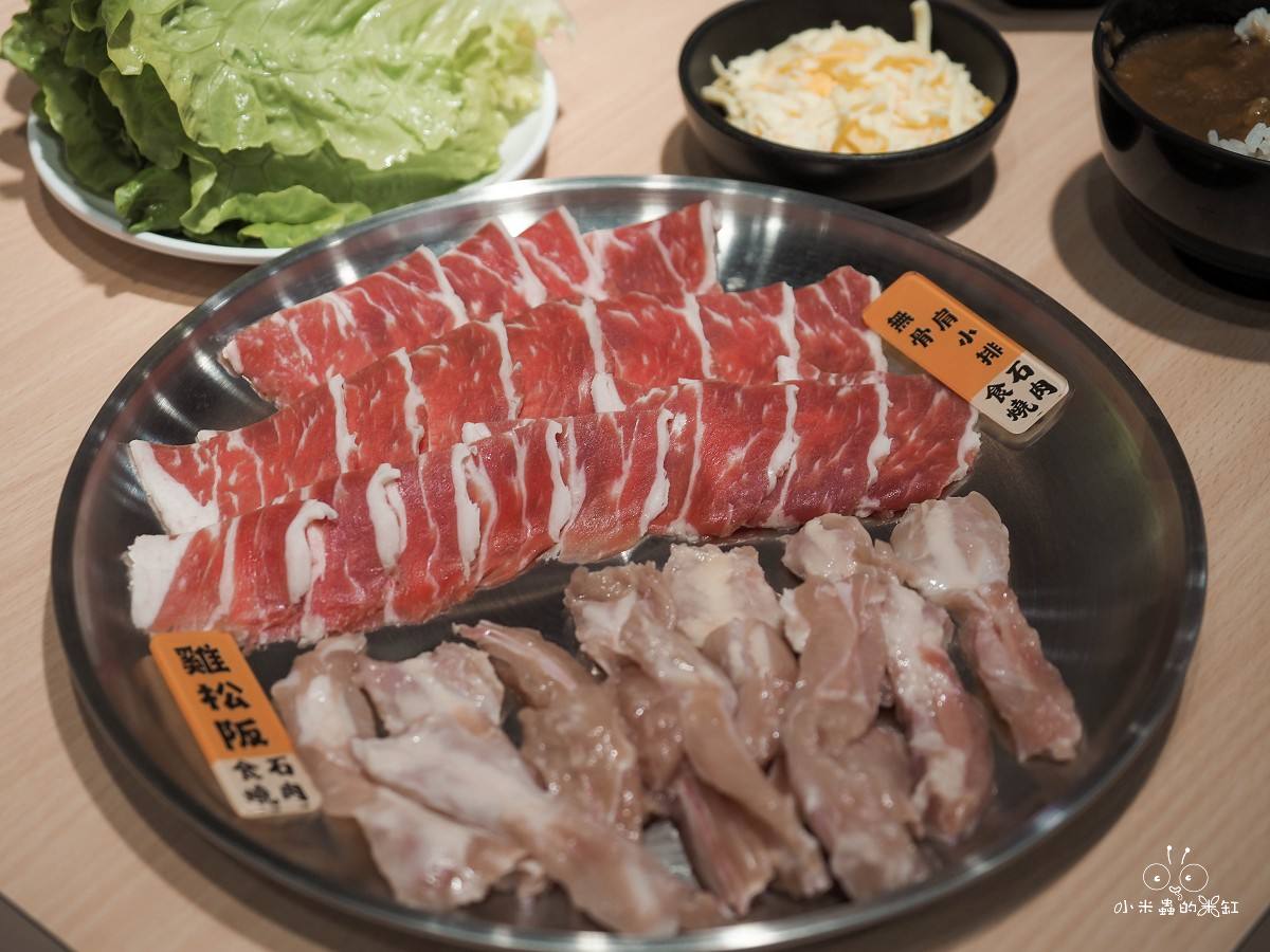 竹北竟然有一間只要160元的燒肉店!食石燒肉竹北縣政店:咖哩飯、肉燥飯隨你吃到飽,CP值超高! - 第22張圖 竹北竟然有一間只要160元的燒肉店!食石燒肉竹北縣政店:咖哩飯、肉燥飯隨你吃到飽,CP值超高!