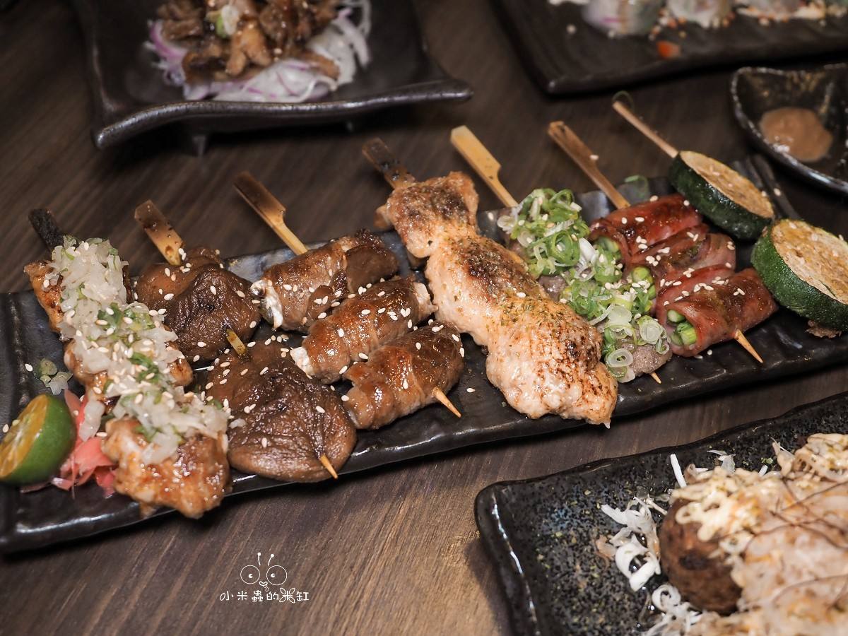 永和宵夜必吃！隱居永貞店 隱身巷弄的日式深夜食堂，串燒、居酒屋料理與寵物友善的完美結合