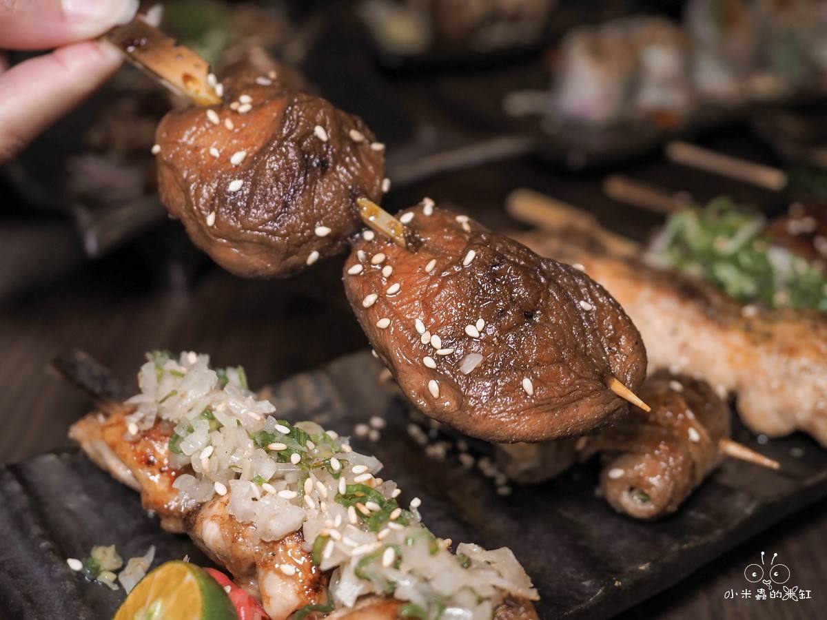 永和宵夜必吃！隱居永貞店 隱身巷弄的日式深夜食堂，串燒、居酒屋料理與寵物友善的完美結合