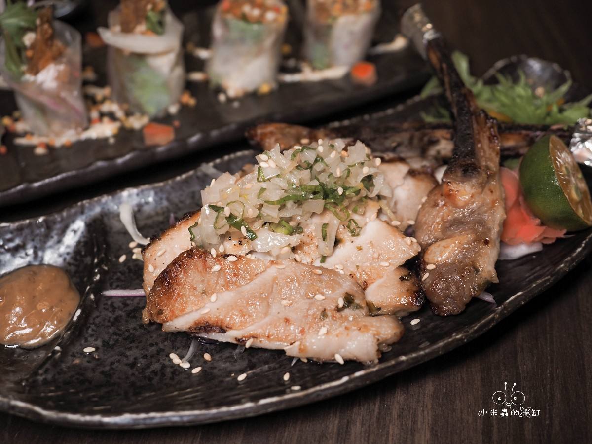 永和宵夜必吃！隱居永貞店 隱身巷弄的日式深夜食堂，串燒、居酒屋料理與寵物友善的完美結合