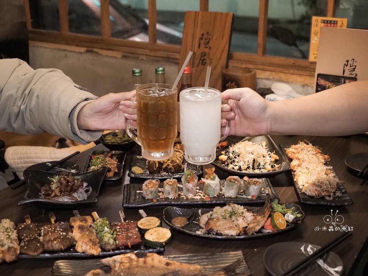 永和宵夜必吃！隱居永貞店 隱身巷弄的日式深夜食堂，串燒、居酒屋料理與寵物友善的完美結合